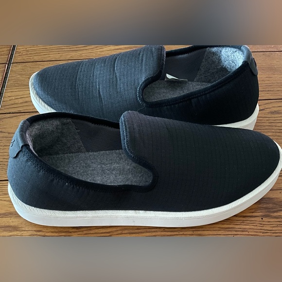 Allbirds men’s woven wool loungers black upper/white sole size 11 slip ons